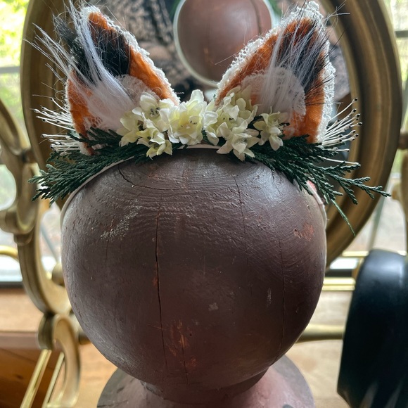 ‘Foxelle’ Fox Ears Photo Prop Headband - Picture 10 of 10